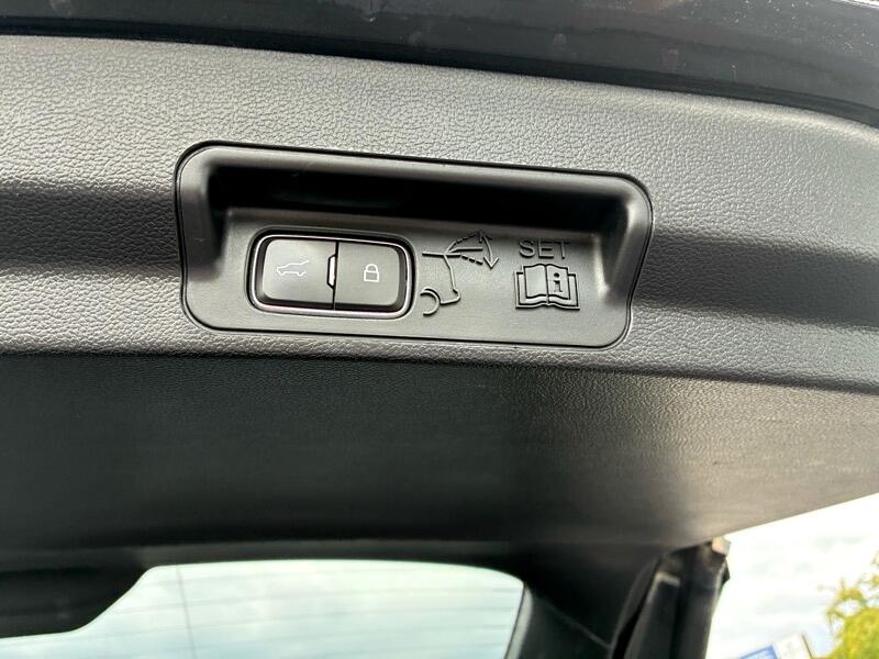 Ford Explorer XLT AWD 2020