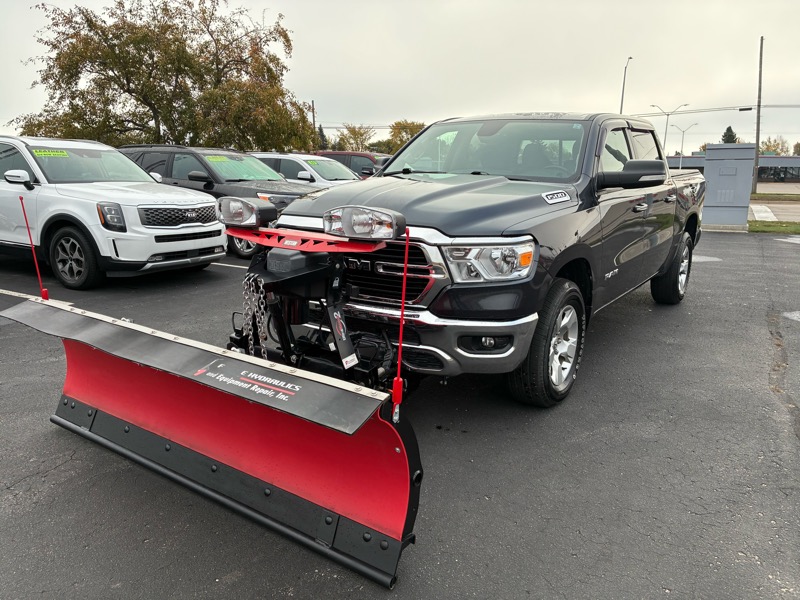 RAM 1500 Big Horn Crew Cab SWB 4WD 2019