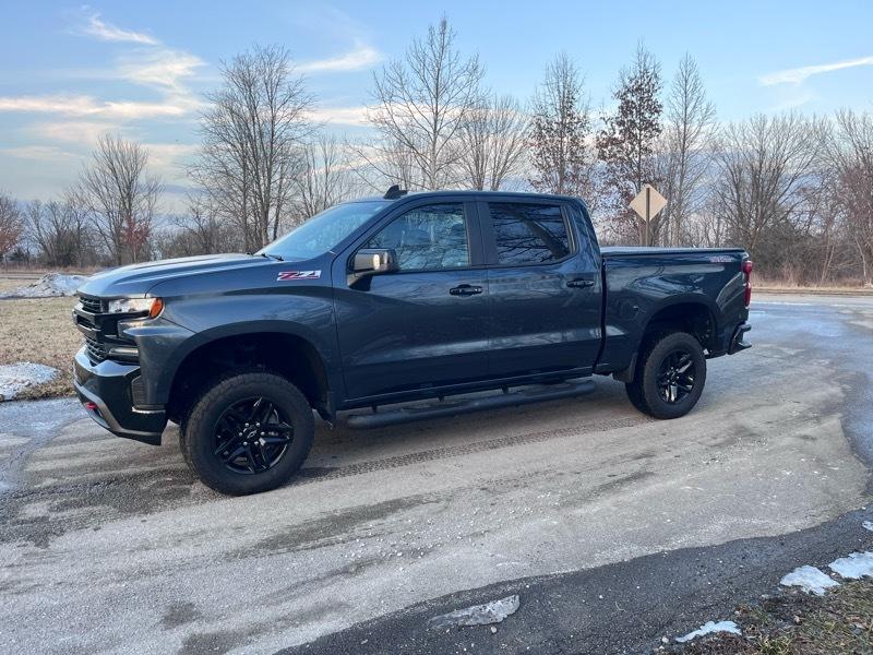 Chevrolet Silverado 1500 LT Trail Boss Crew Cab 4WD 2020