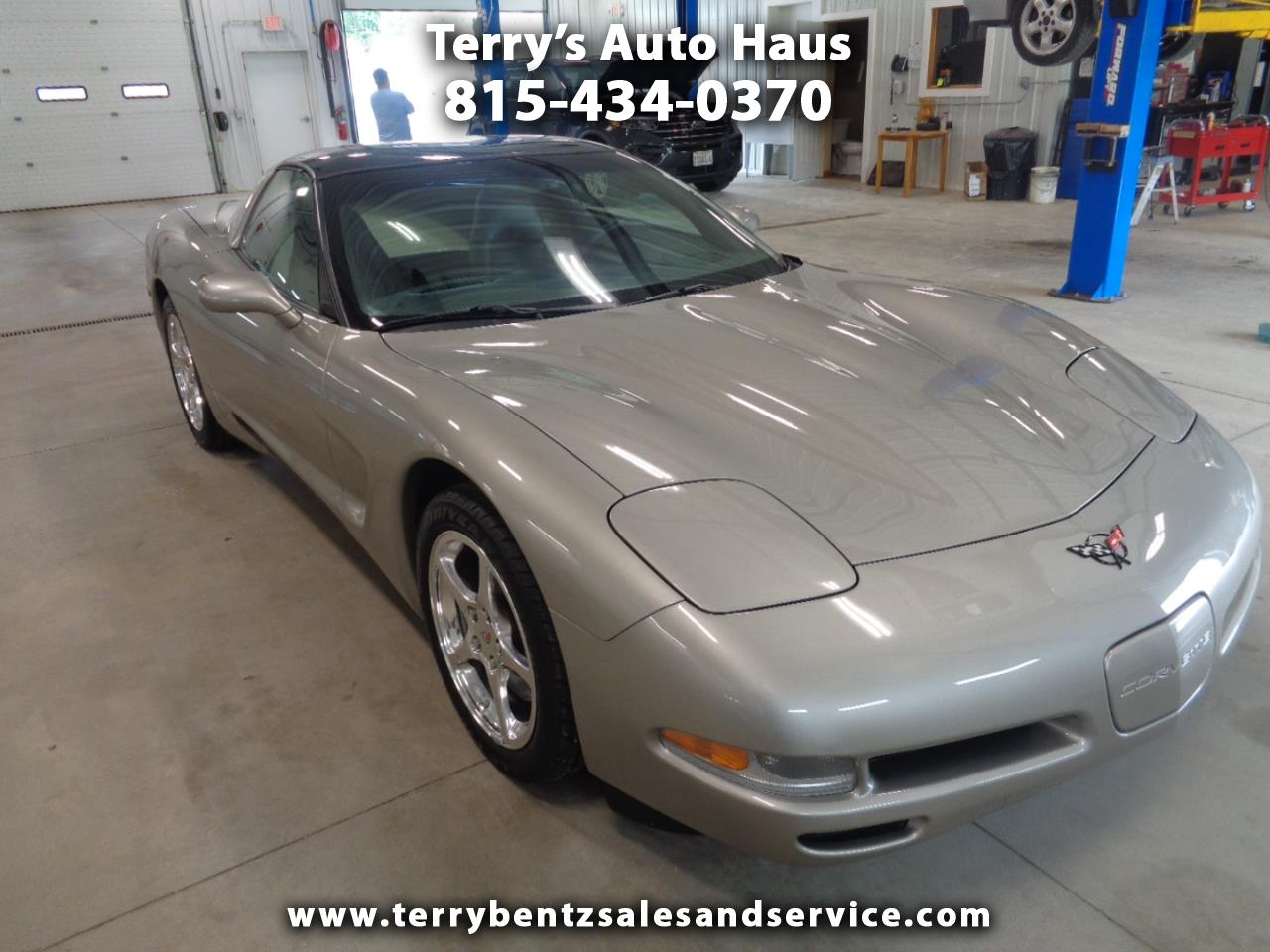 Used 2002 Chevrolet Corvette 2dr Cpe for Sale in Ottawa IL 61350 Terry