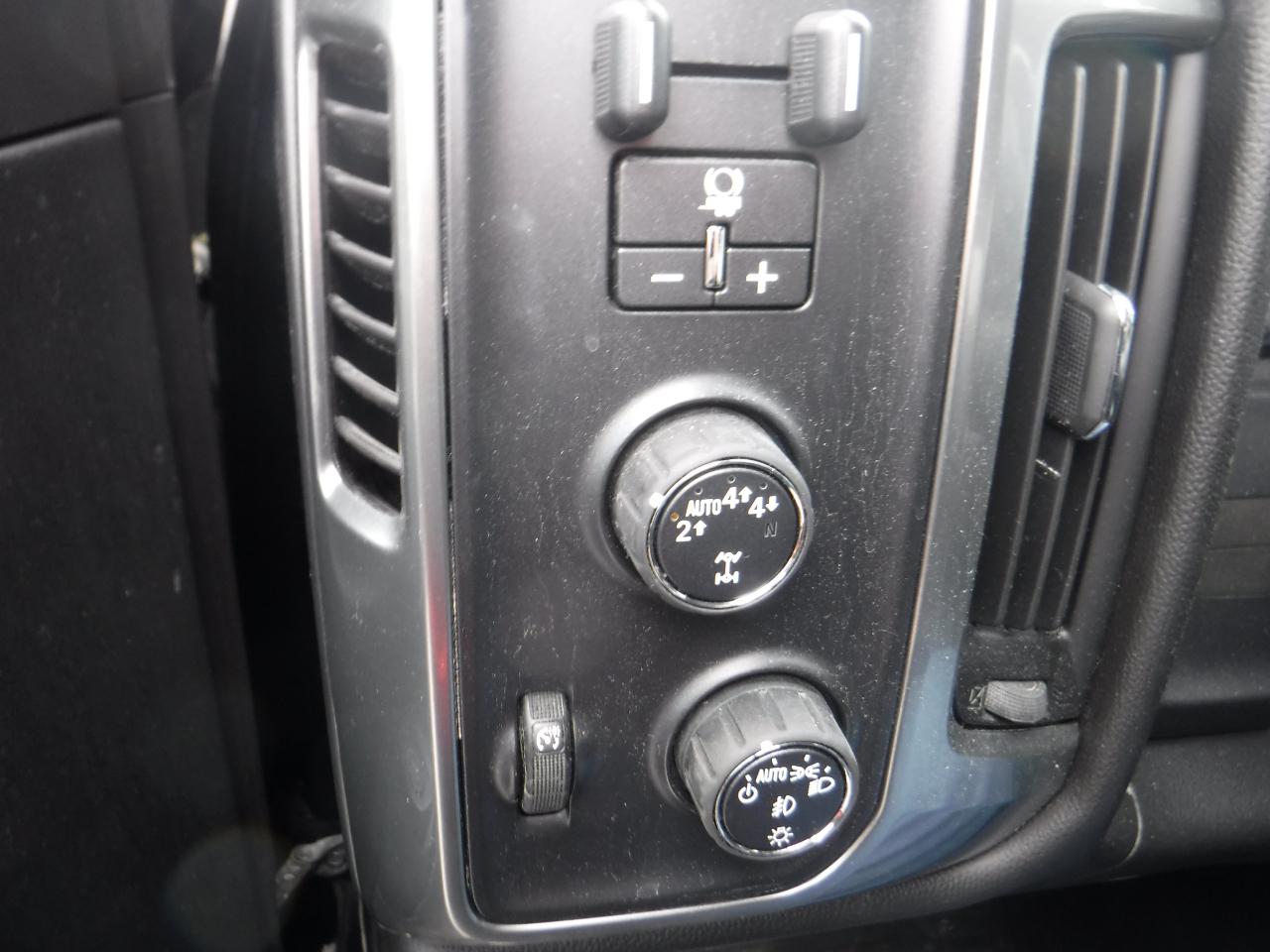 Chevrolet Silverado 1500  2018