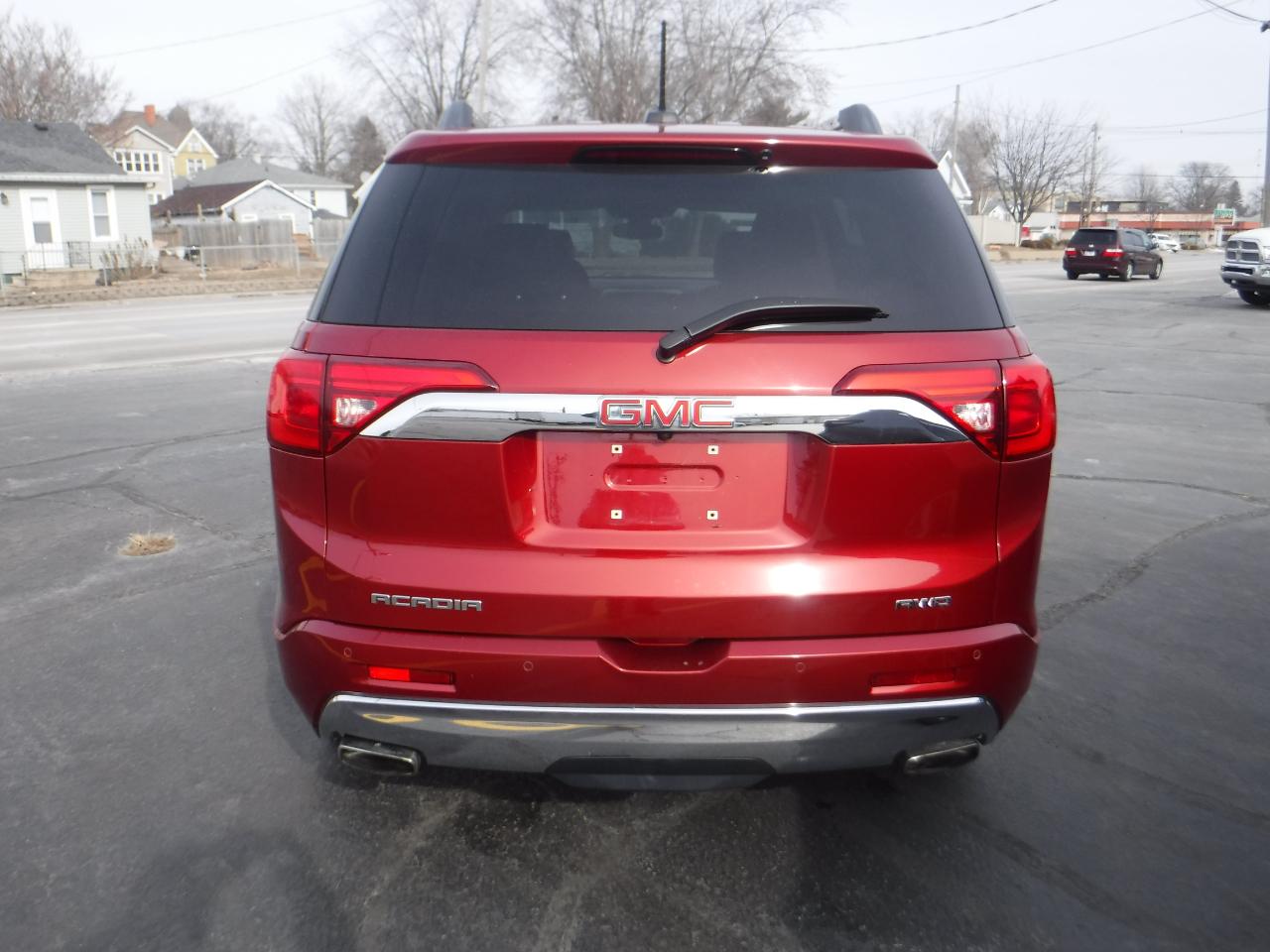 GMC Acadia AWD 4dr Denali 2019