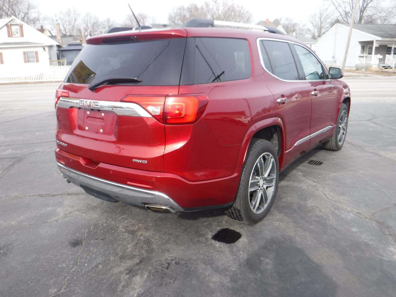 GMC Acadia AWD 4dr Denali 2019