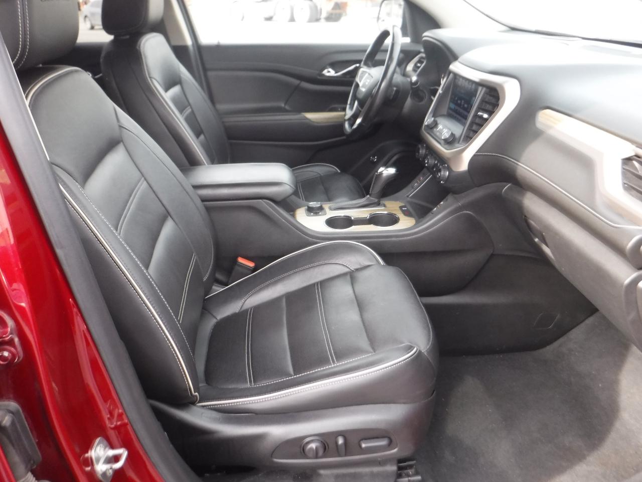 GMC Acadia AWD 4dr Denali 2019