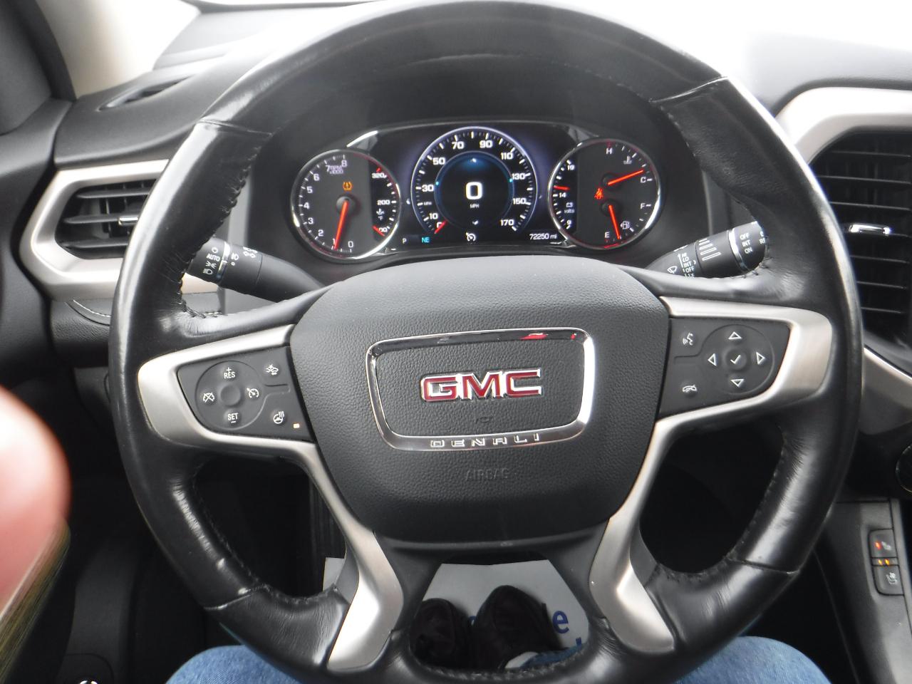 GMC Acadia AWD 4dr Denali 2019