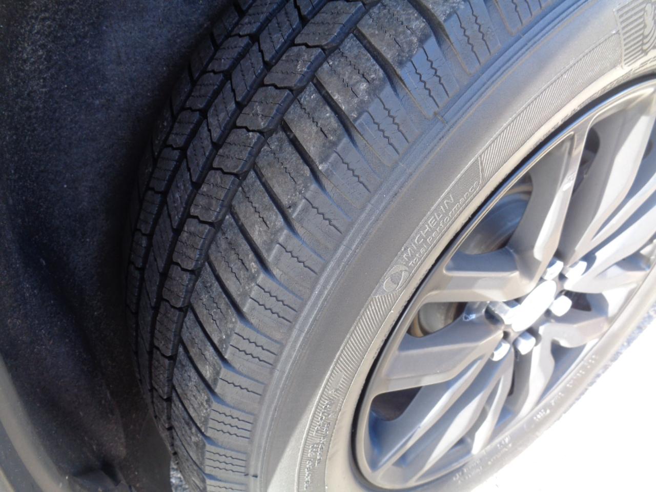 GMC Acadia AWD 4dr SLT 2018