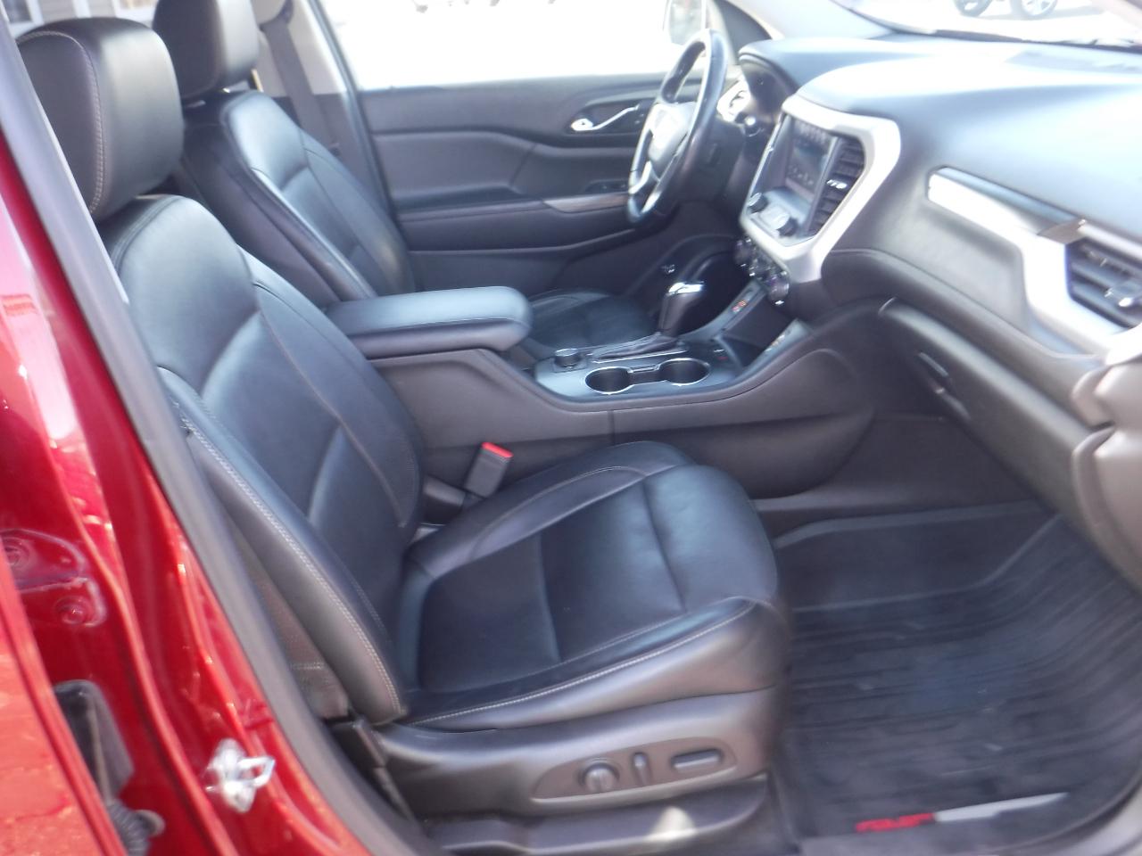 GMC Acadia AWD 4dr SLT 2018