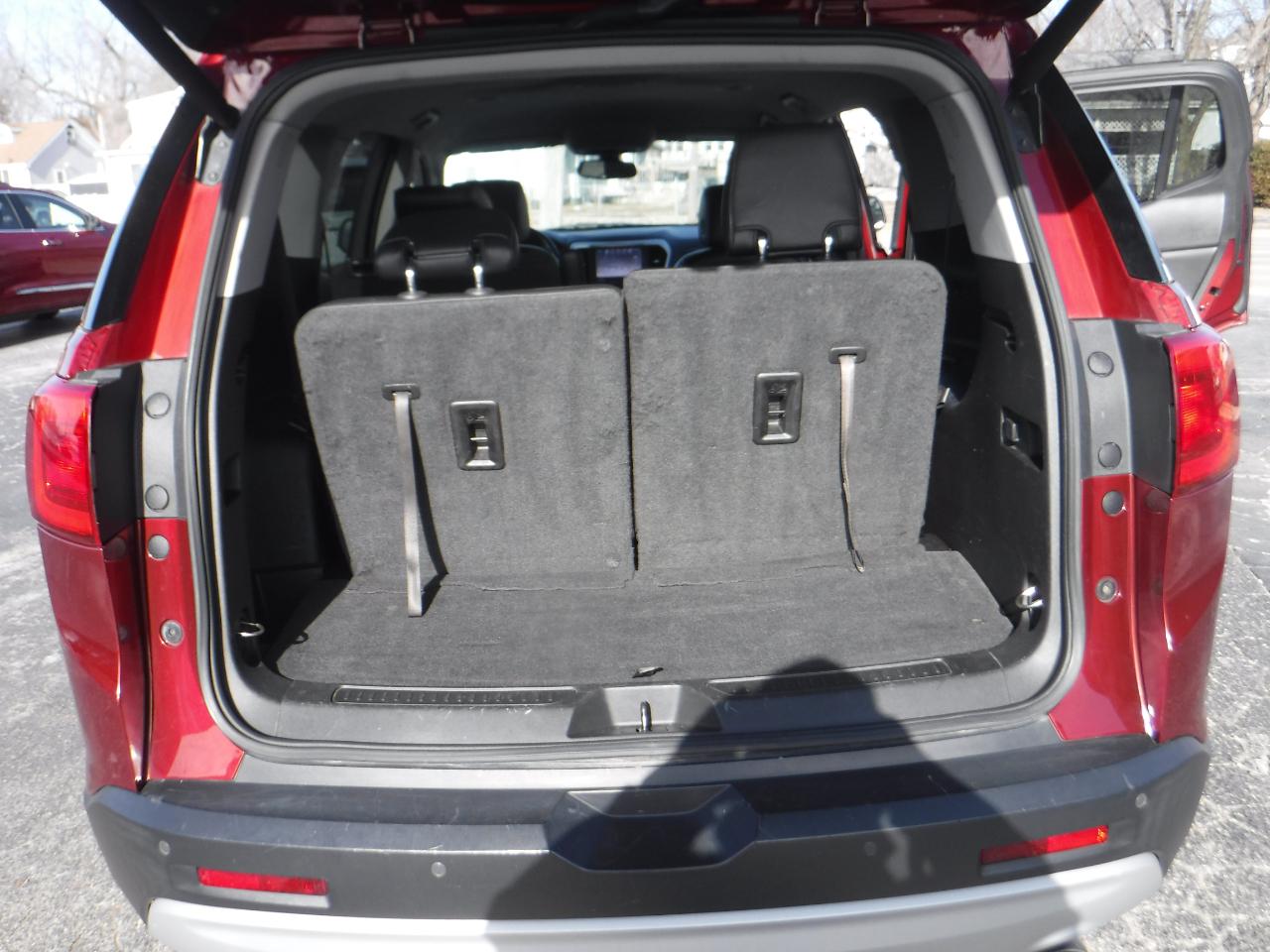 GMC Acadia AWD 4dr SLT 2018