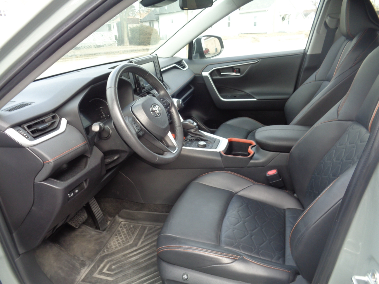 Toyota RAV4 Adventure 4D SUV FWD 2022