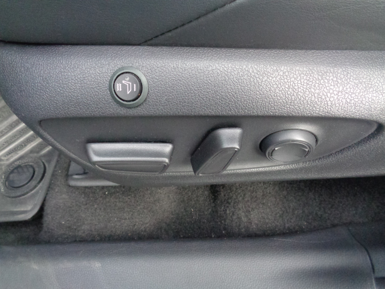 Toyota RAV4 Adventure 4D SUV FWD 2022