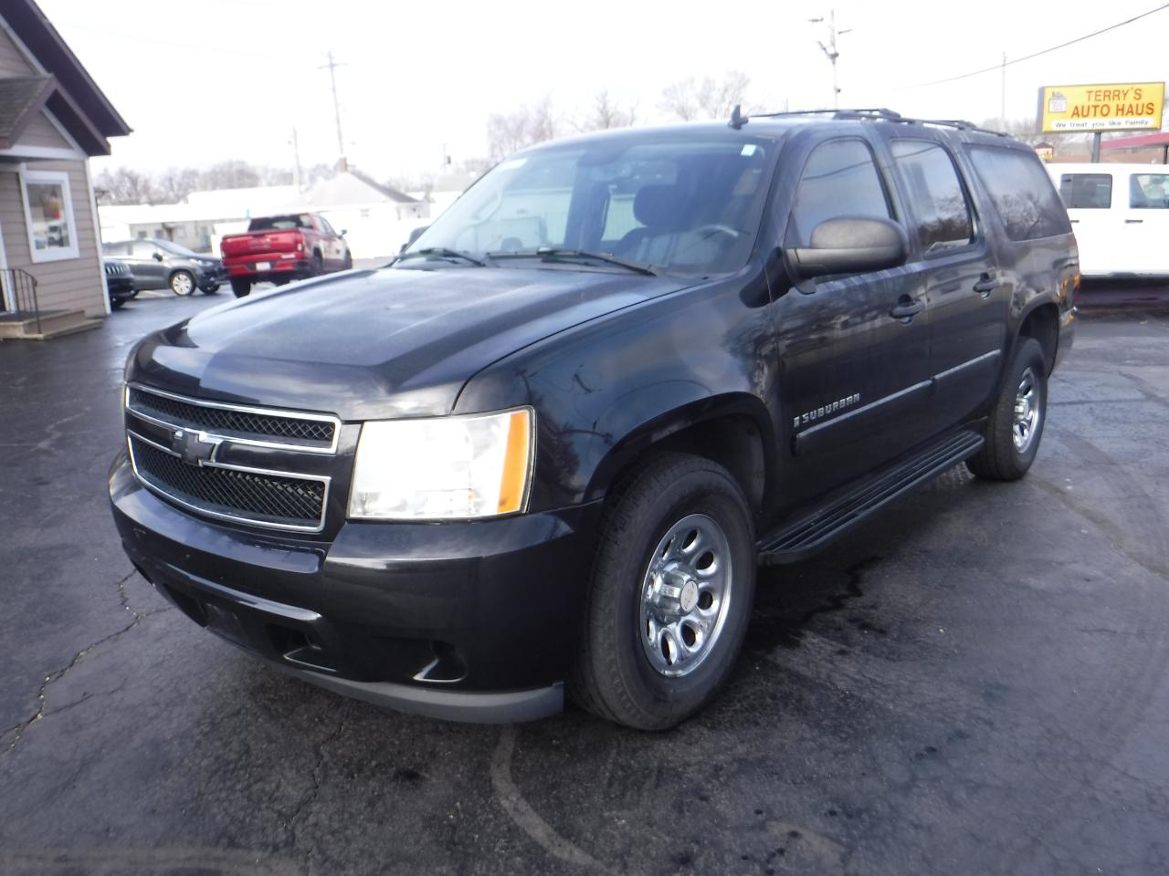 Chevrolet Suburban 2WD 4dr 1500 LS 2008