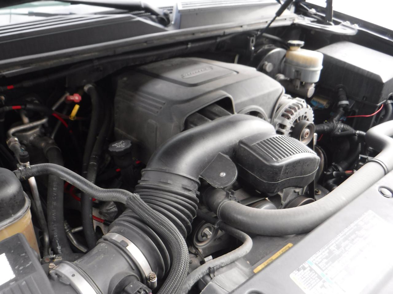 Chevrolet Suburban 2WD 4dr 1500 LS 2008