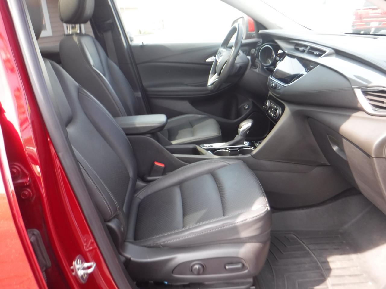 Buick Encore GX AWD 4dr Essence 2020