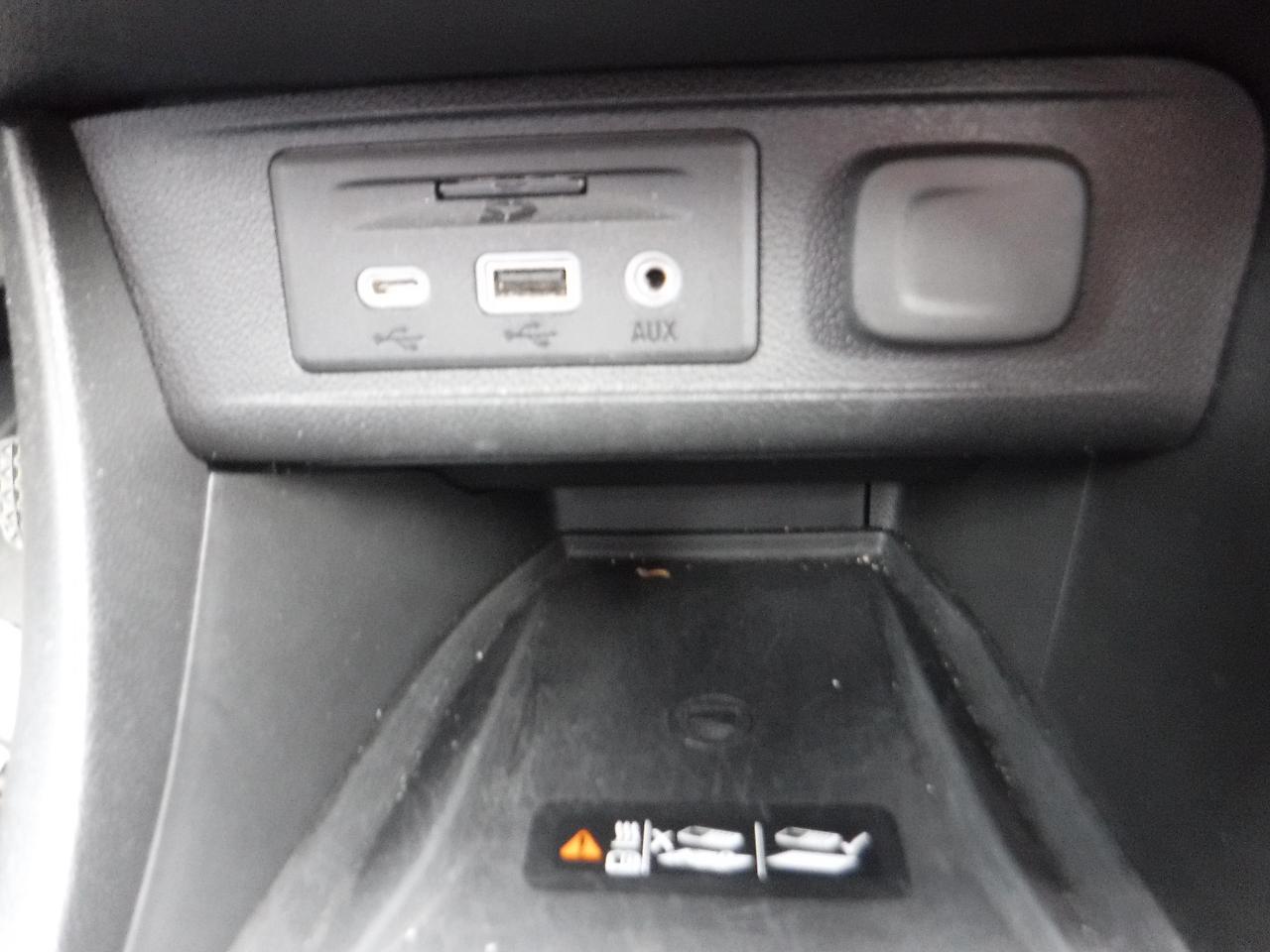 Buick Encore GX AWD 4dr Essence 2020