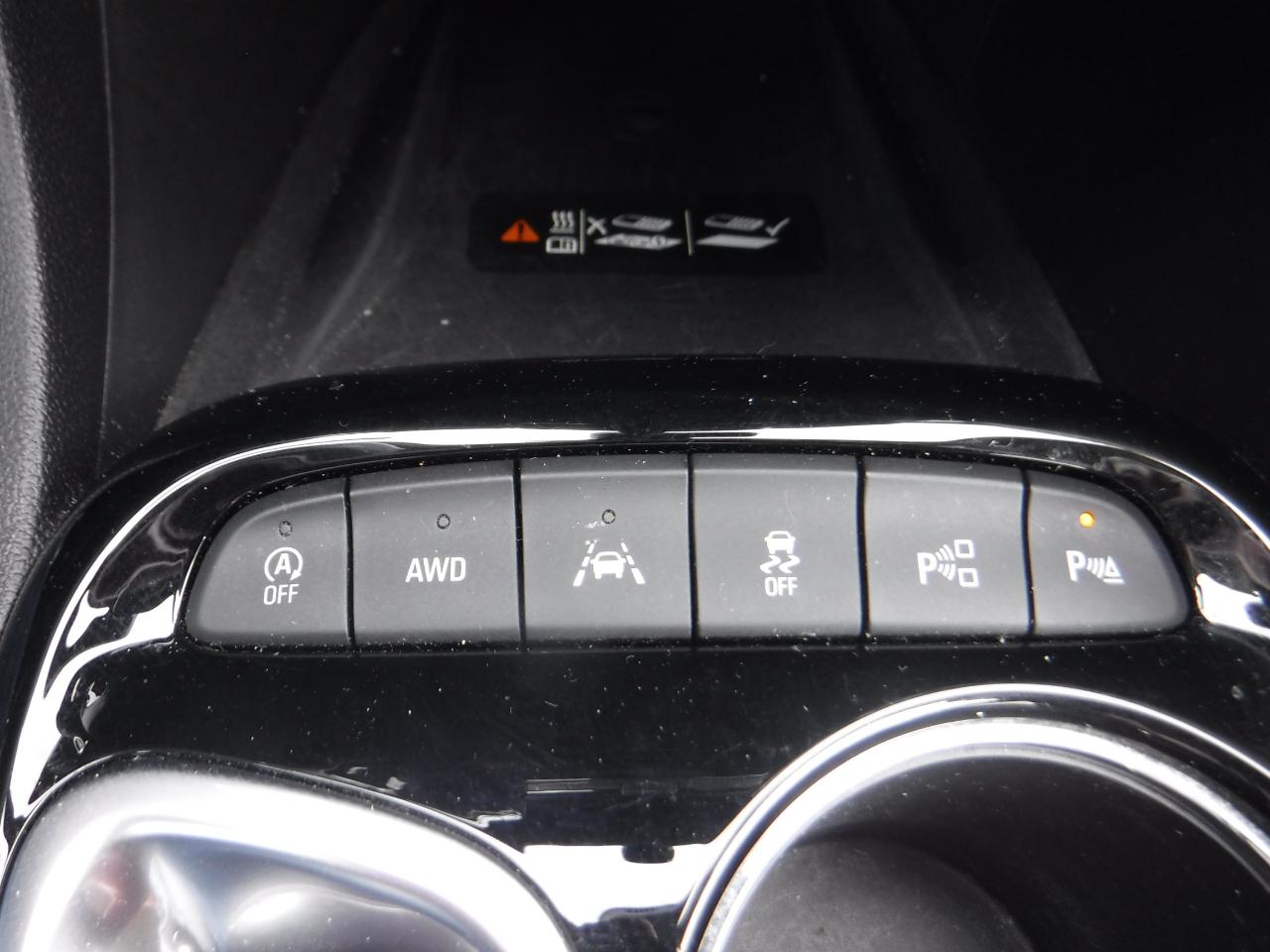 Buick Encore GX AWD 4dr Essence 2020