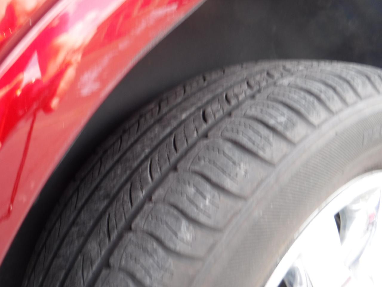 Buick Enclave FWD 4dr Leather 2015