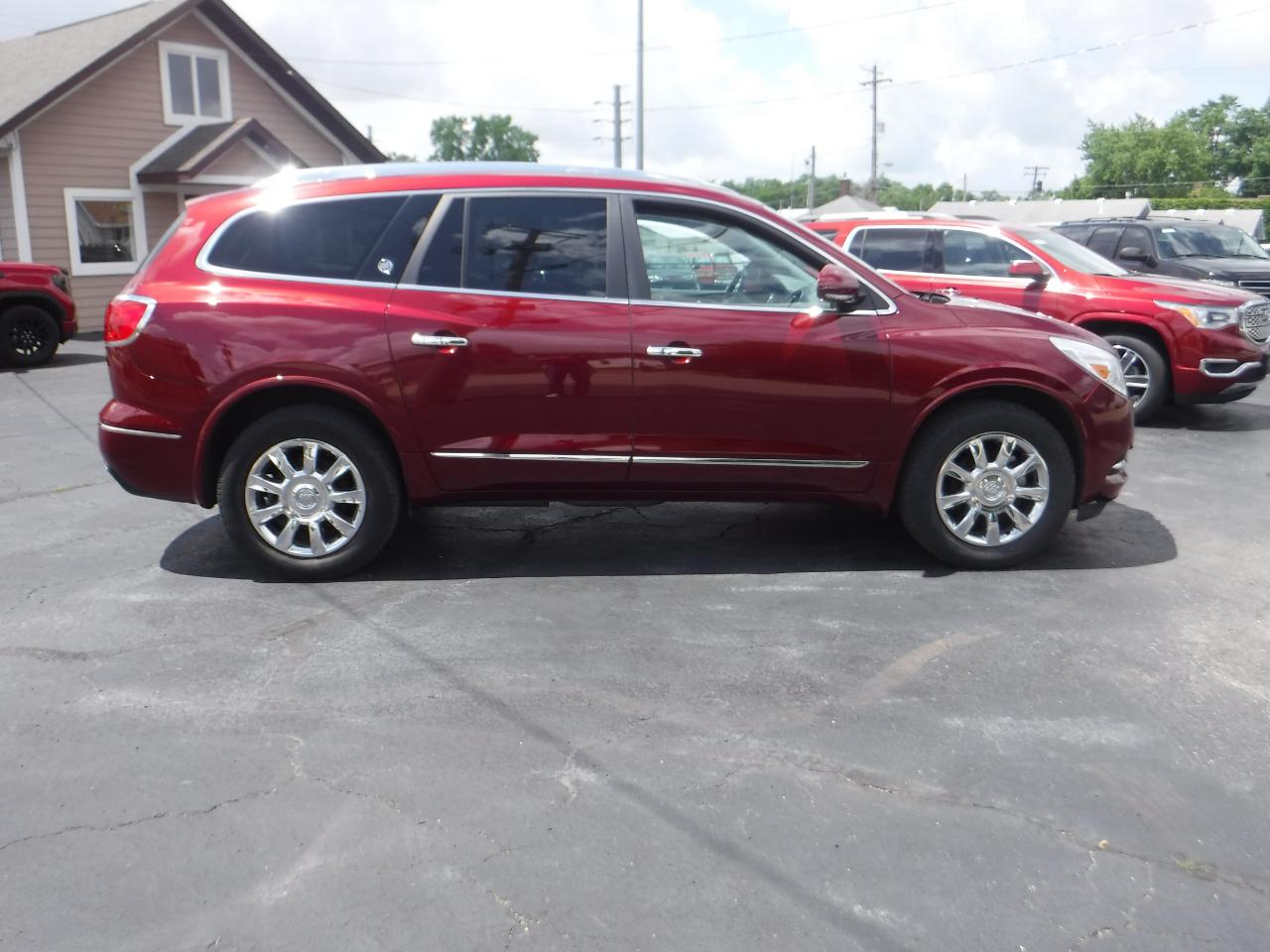 Buick Enclave FWD 4dr Leather 2015
