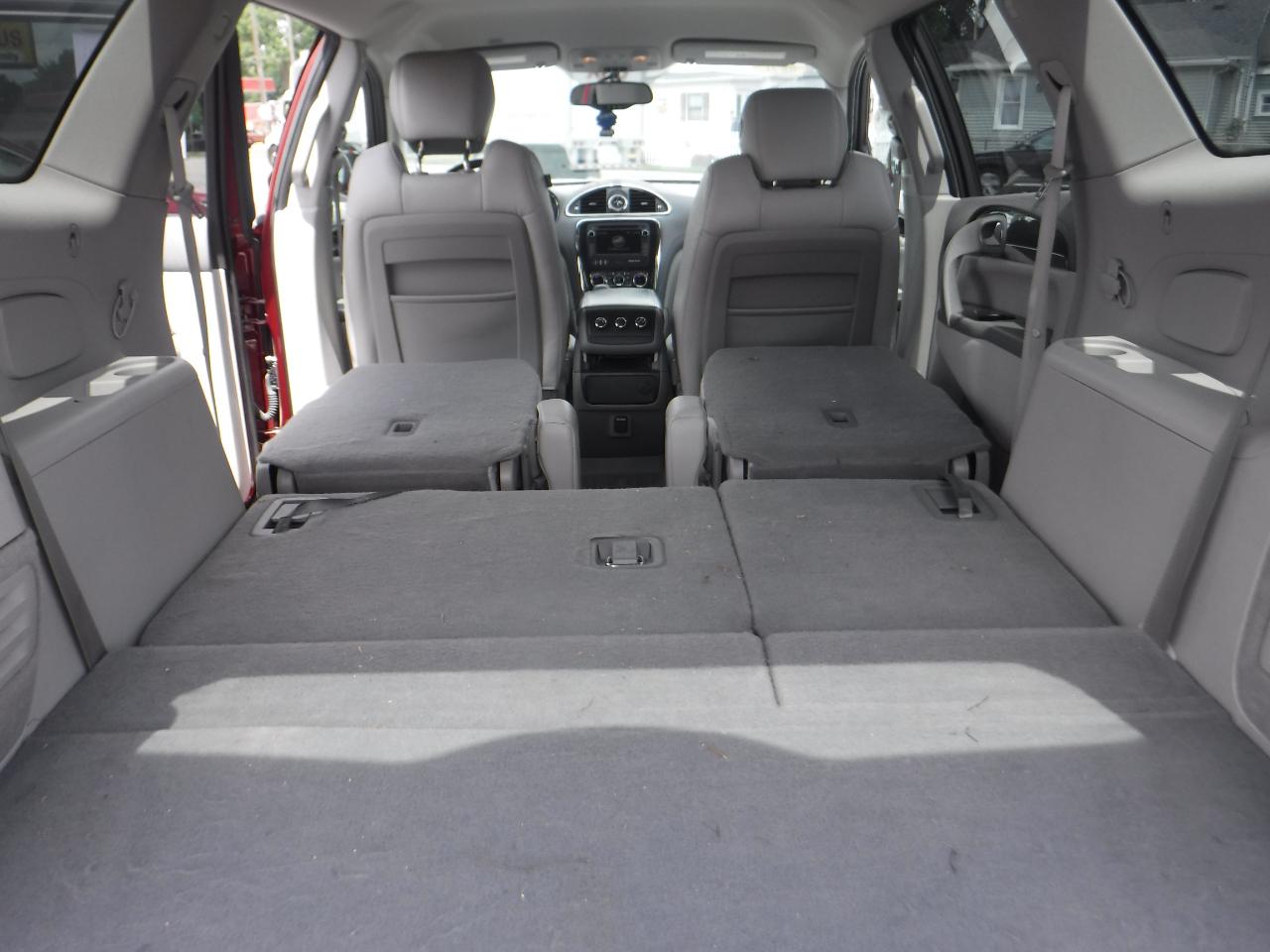 Buick Enclave FWD 4dr Leather 2015