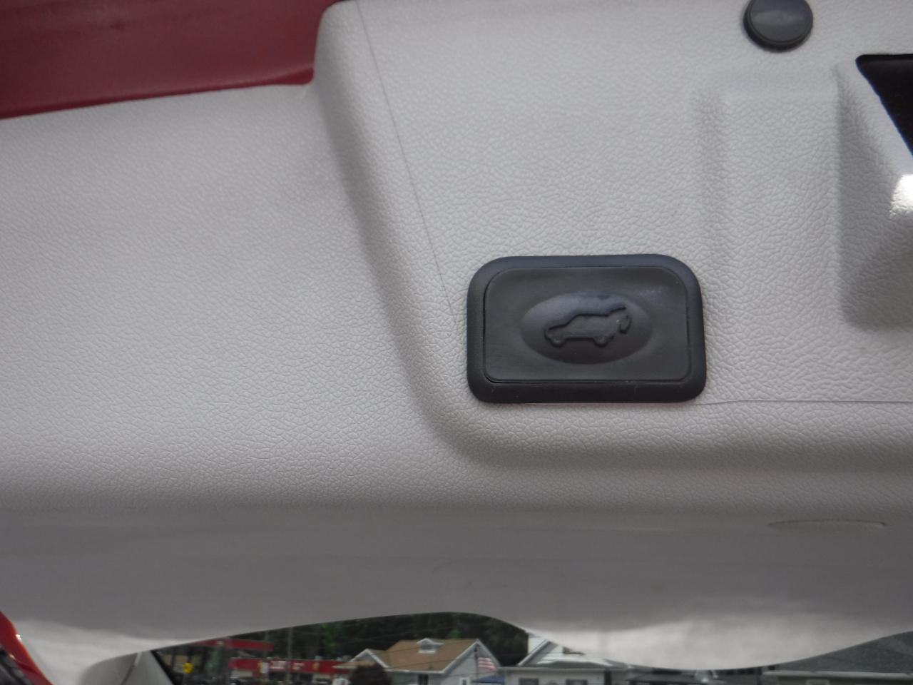 Buick Enclave FWD 4dr Leather 2015