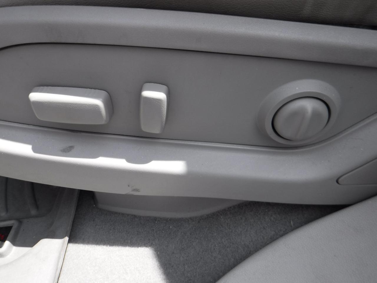 Buick Enclave FWD 4dr Leather 2015
