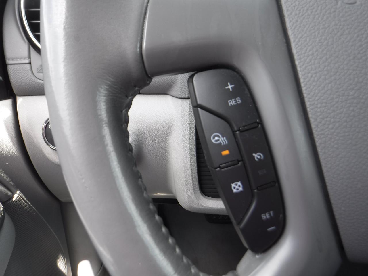 Buick Enclave FWD 4dr Leather 2015