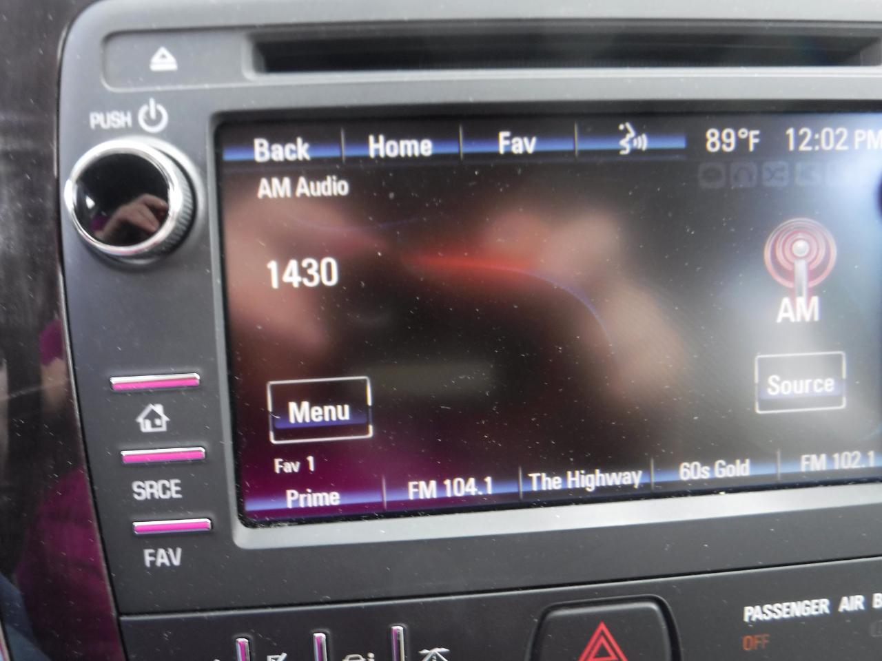 Buick Enclave FWD 4dr Leather 2015