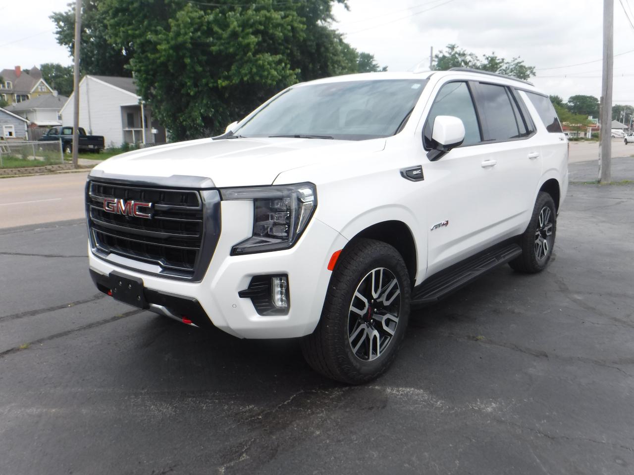 GMC Yukon 4WD 4dr AT4 2024