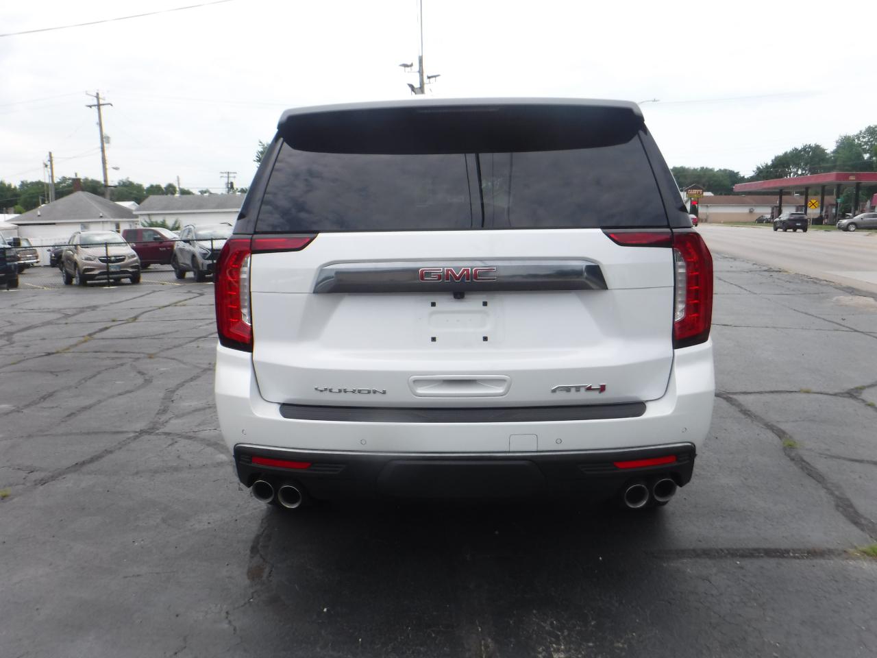 GMC Yukon 4WD 4dr AT4 2024