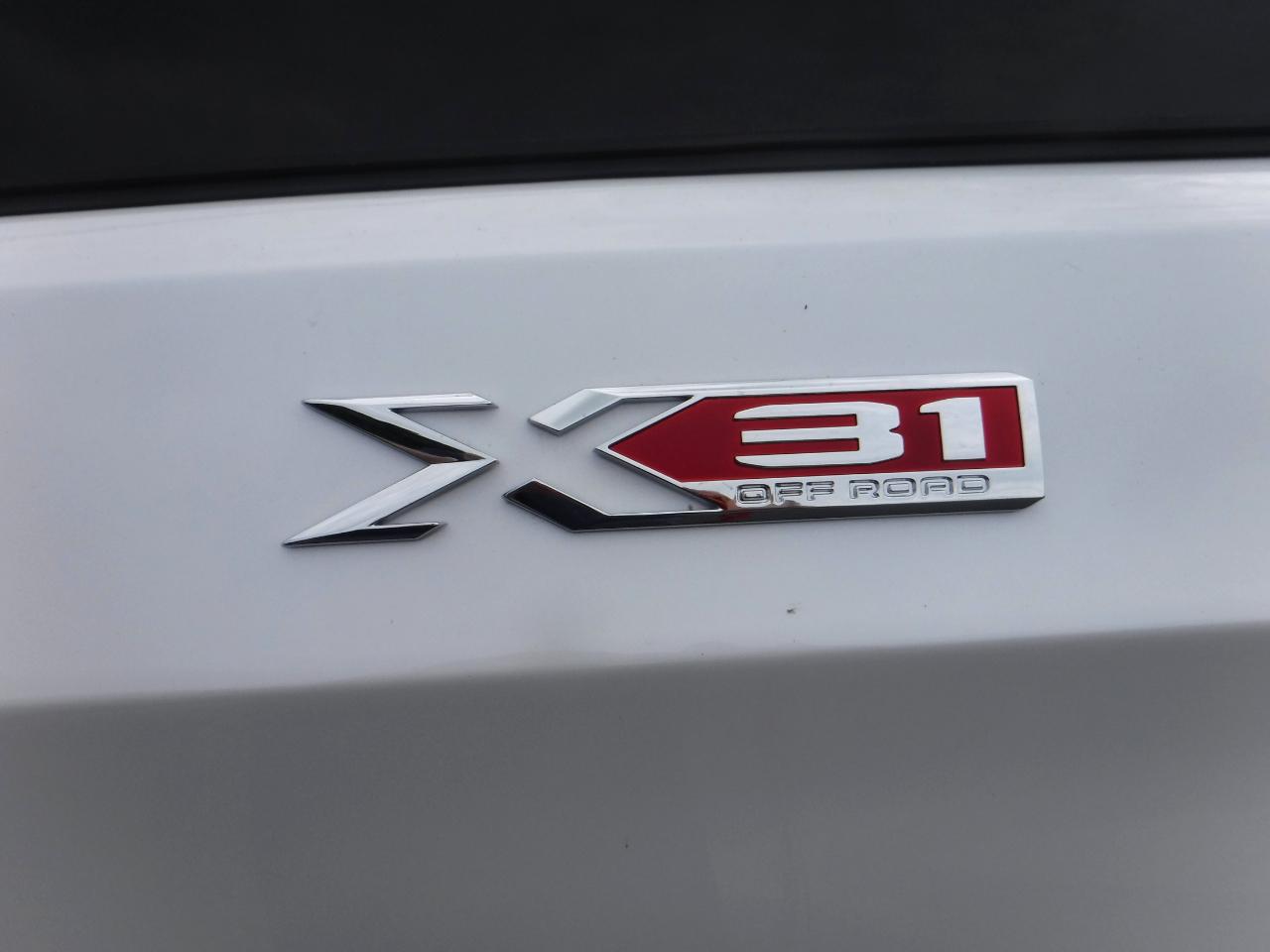 GMC Yukon 4WD 4dr AT4 2024