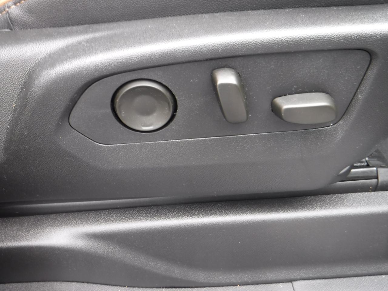 GMC Yukon 4WD 4dr AT4 2024