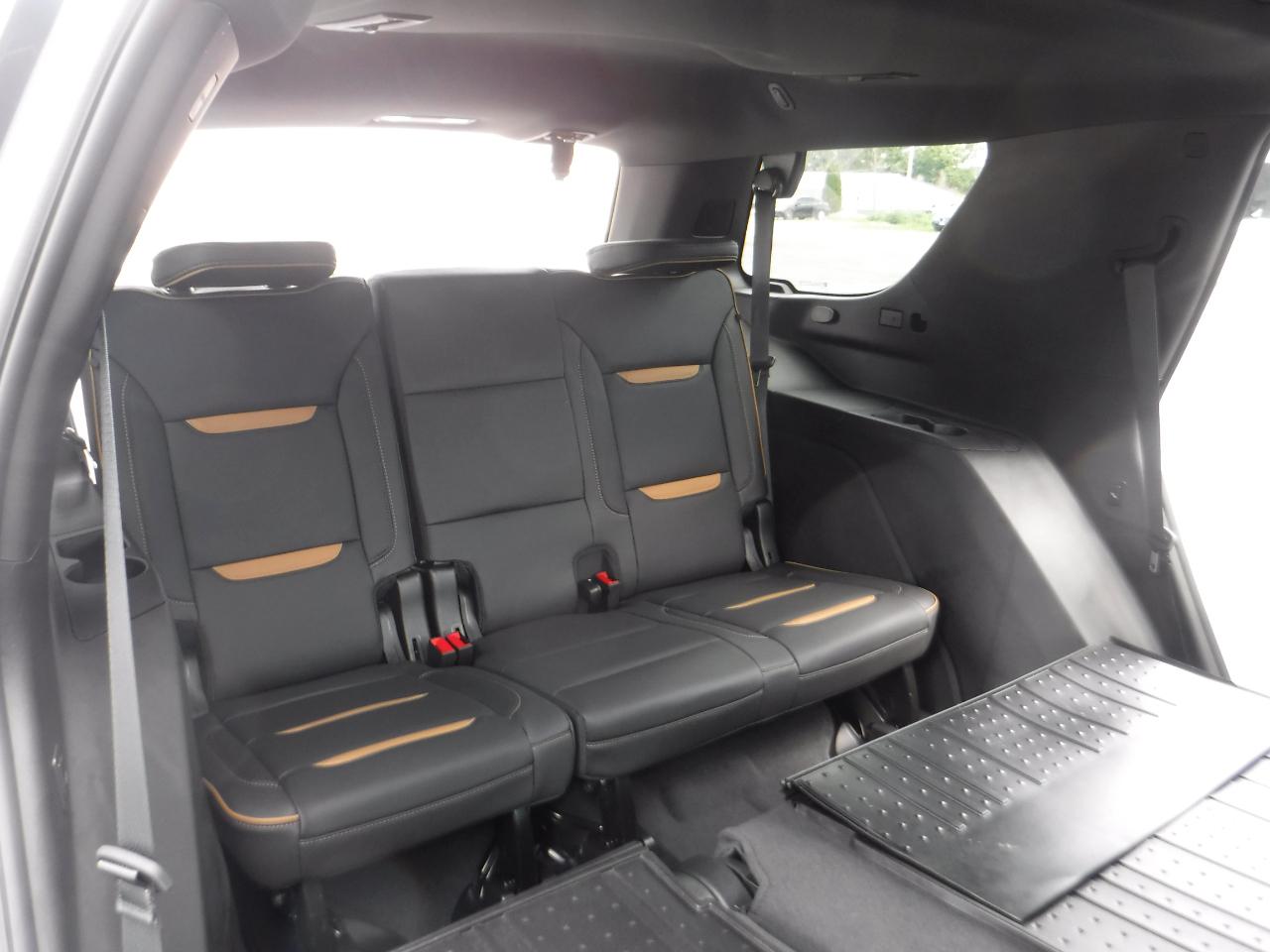 GMC Yukon 4WD 4dr AT4 2024