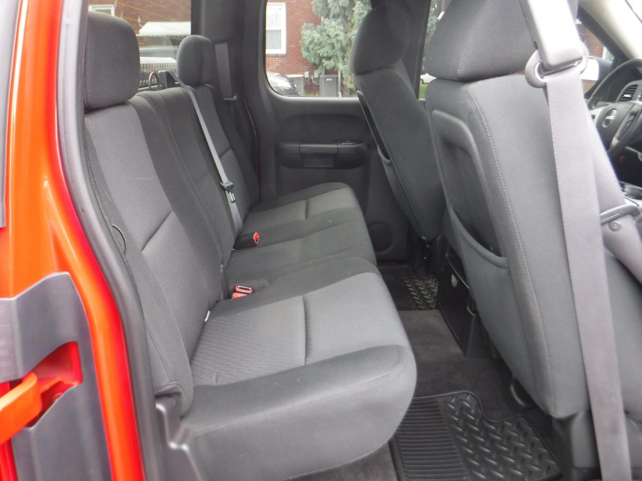 GMC Sierra 1500 2WD Ext Cab 143.5" SLE 2011