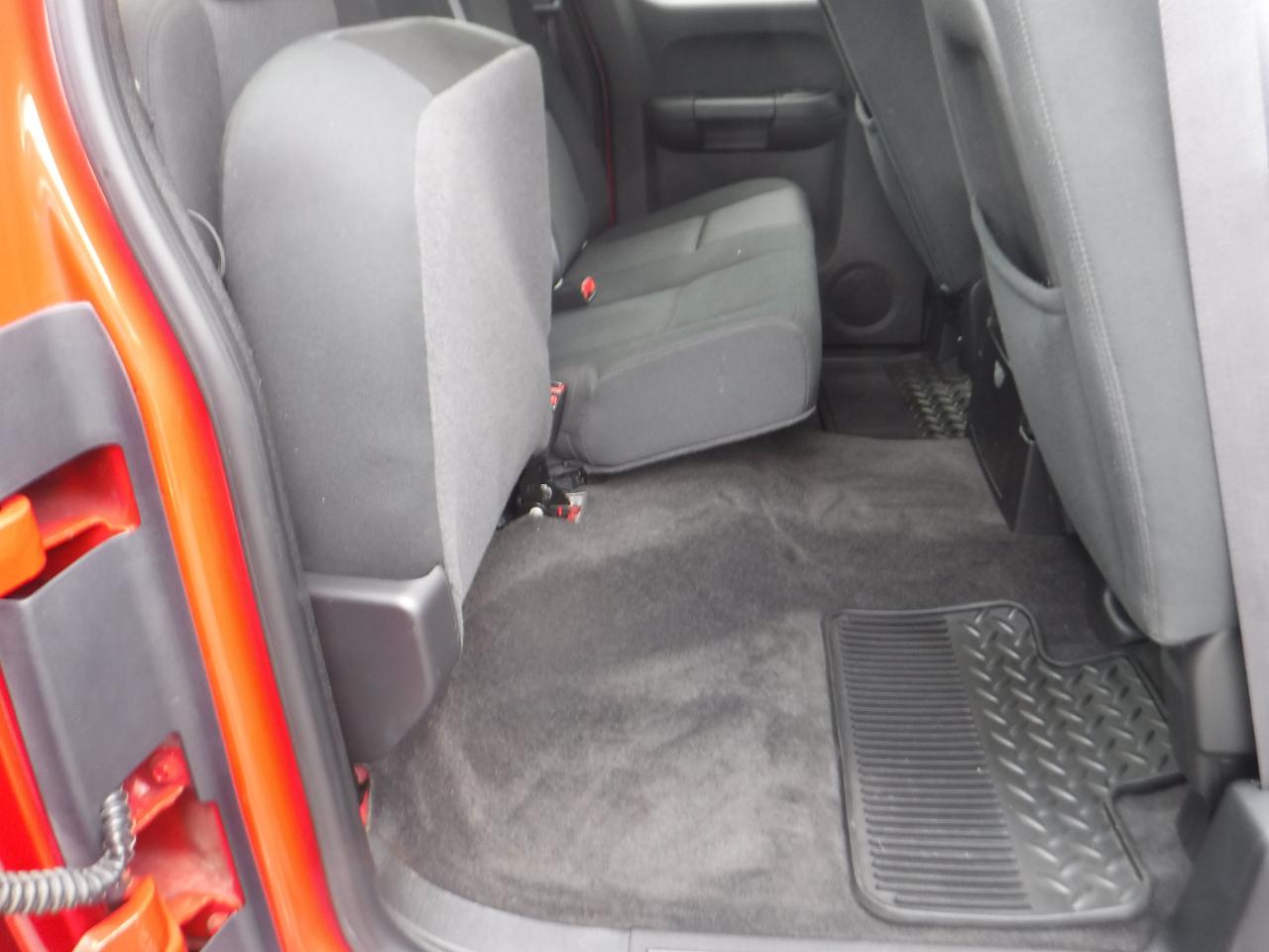 GMC Sierra 1500 2WD Ext Cab 143.5" SLE 2011