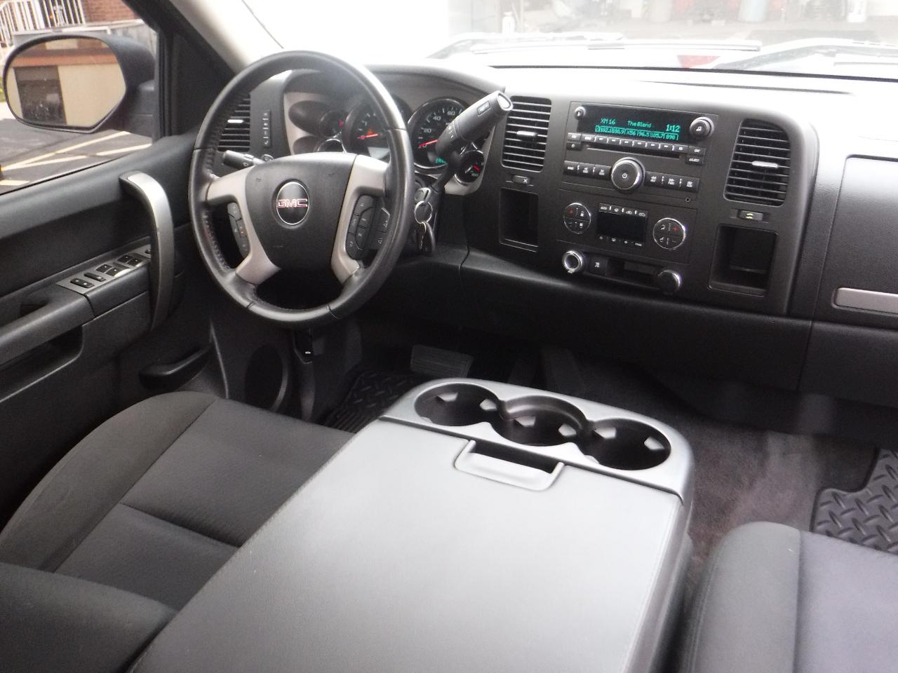 GMC Sierra 1500 2WD Ext Cab 143.5" SLE 2011
