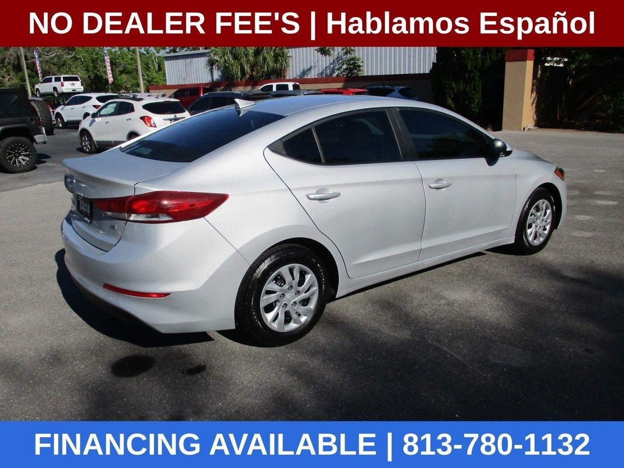 Hyundai Elantra SE 6AT 2017