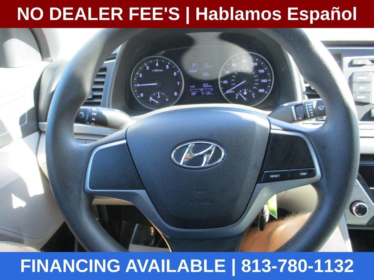 Hyundai Elantra SE 6AT 2017