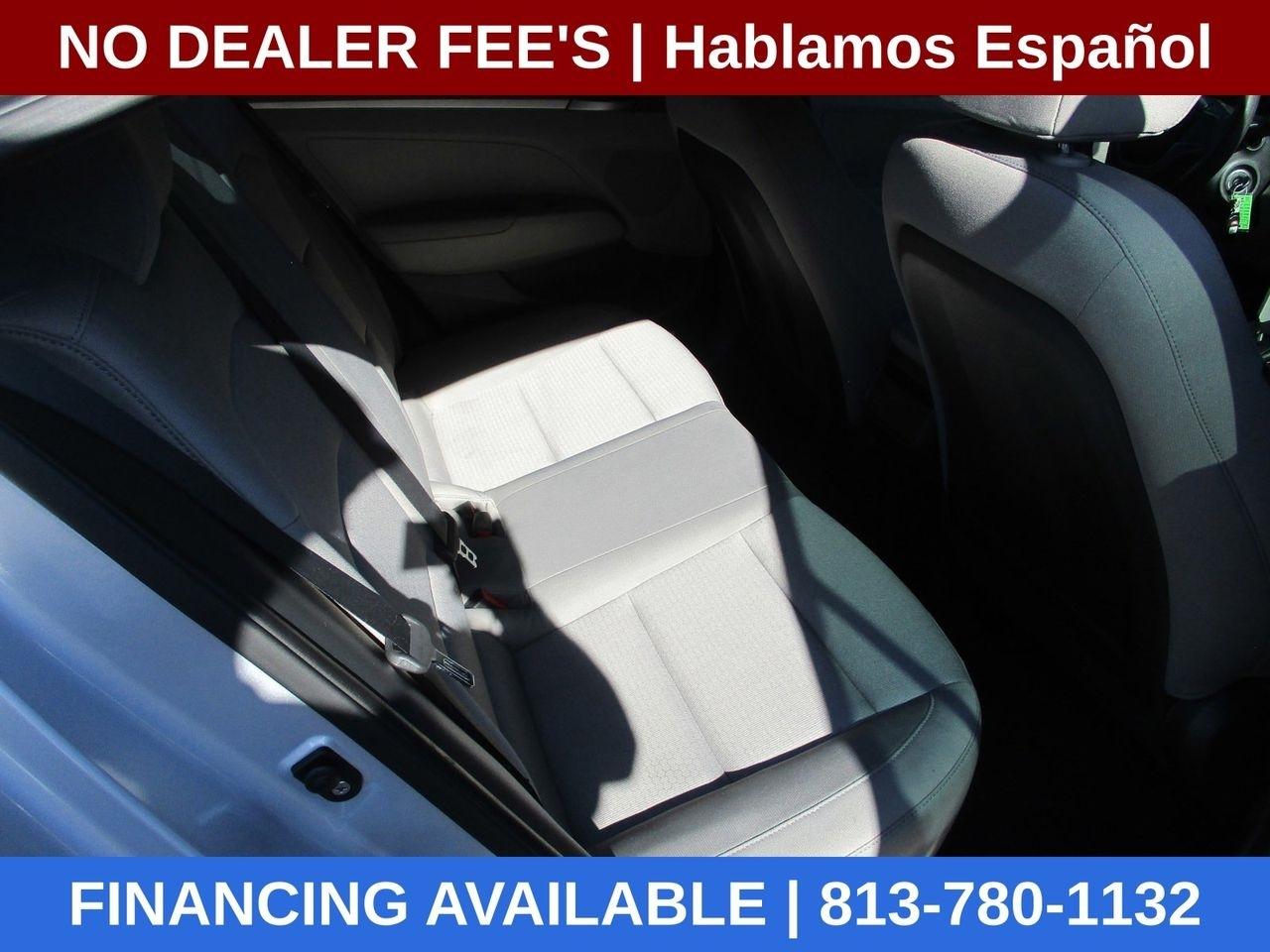 Hyundai Elantra SE 6AT 2017