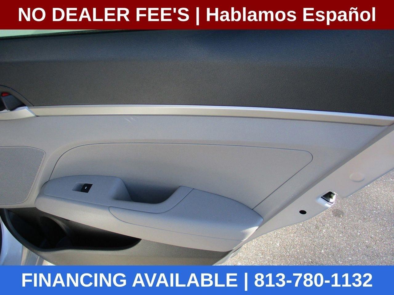 Hyundai Elantra SE 6AT 2017