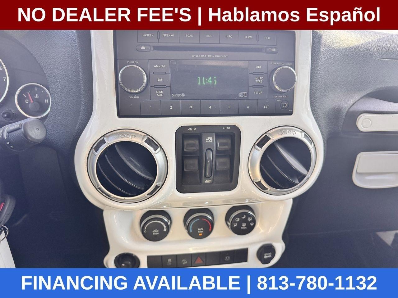 Jeep Wrangler Unlimited Sahara 4WD 2013