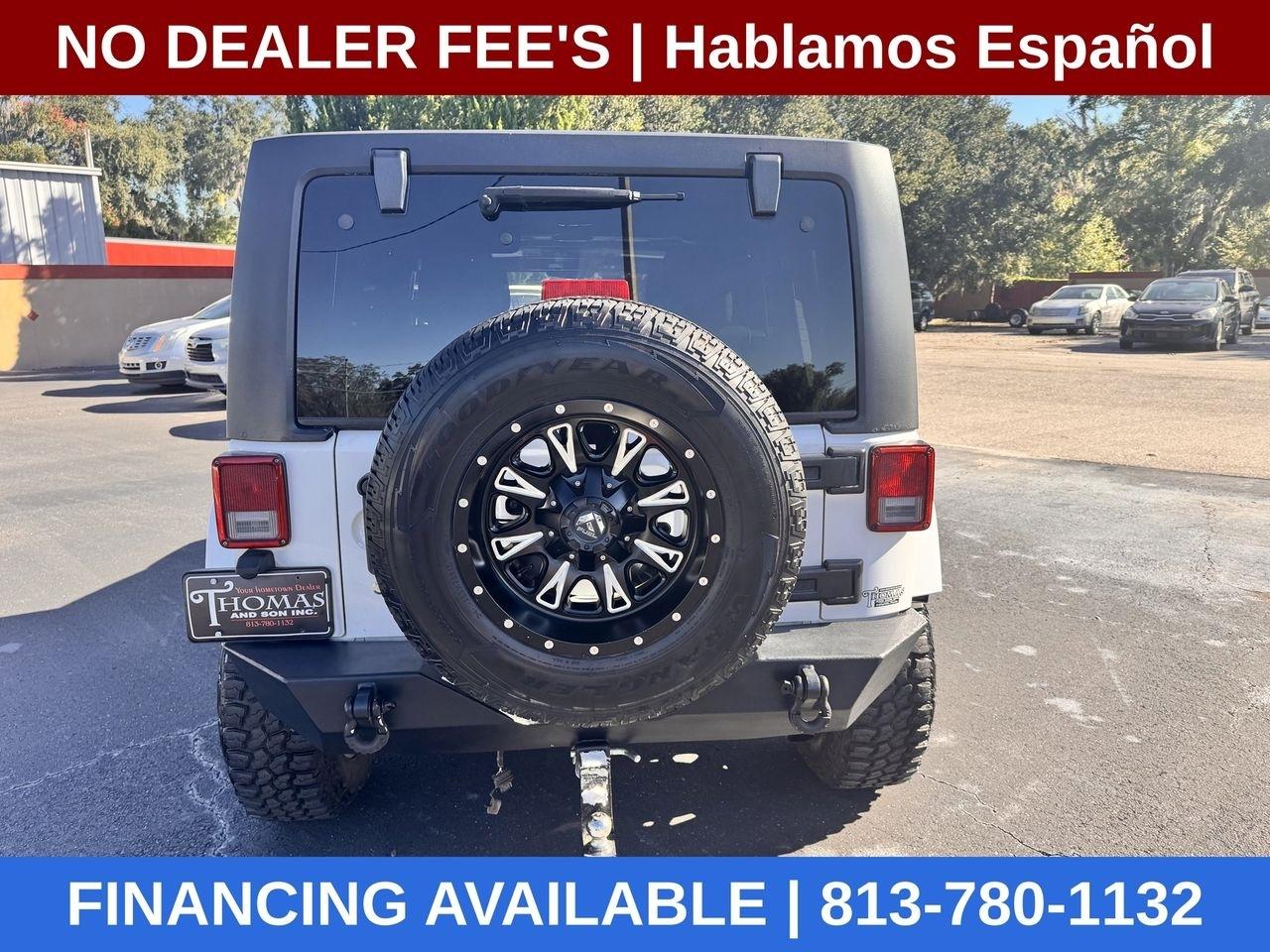 Jeep Wrangler Unlimited Sahara 4WD 2013