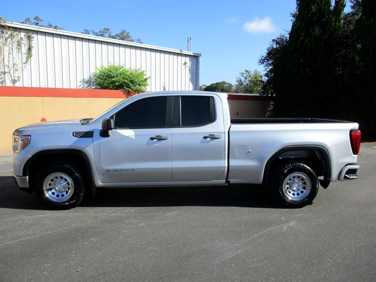 GMC Sierra 1500 Base Double Cab 2WD 2021 GMC Sierra 1500 Base Double Cab 2WD 2021