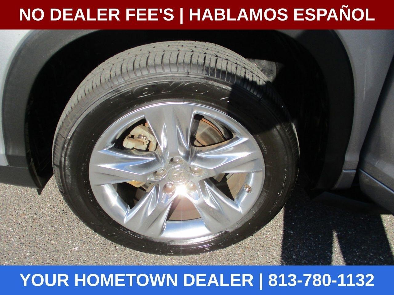 Toyota Highlander Limited FWD V6 2015