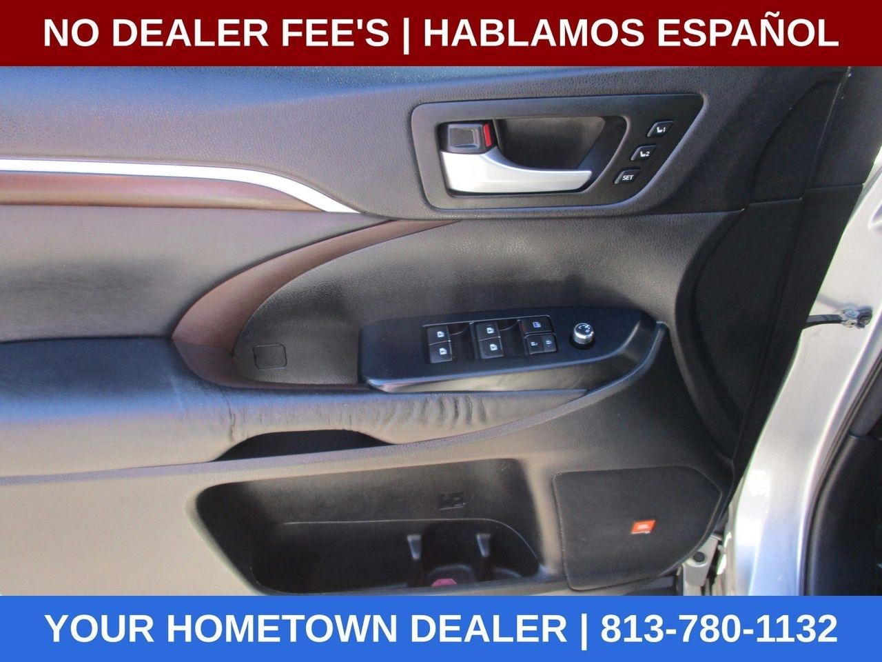 Toyota Highlander Limited FWD V6 2015