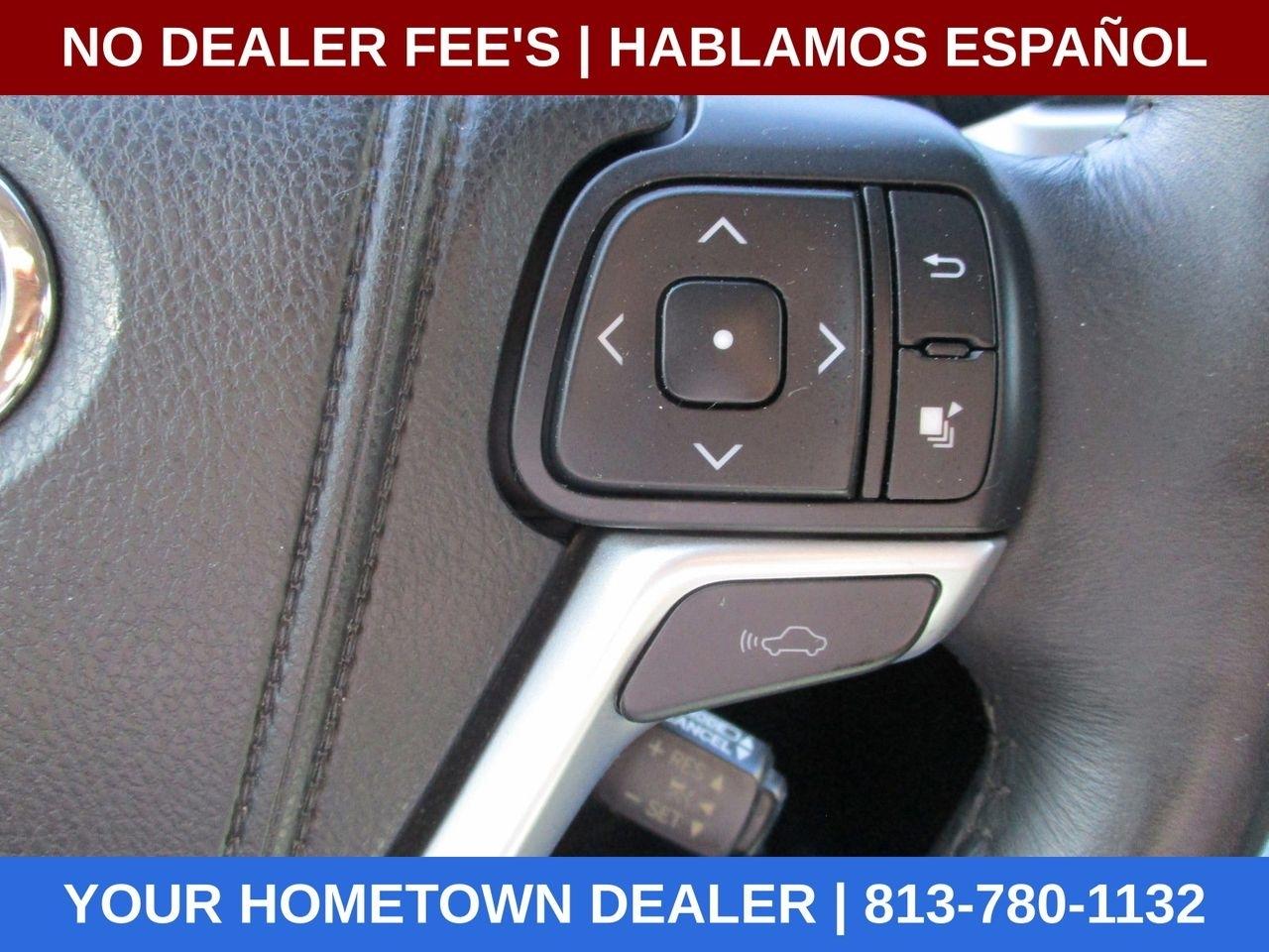 Toyota Highlander Limited FWD V6 2015