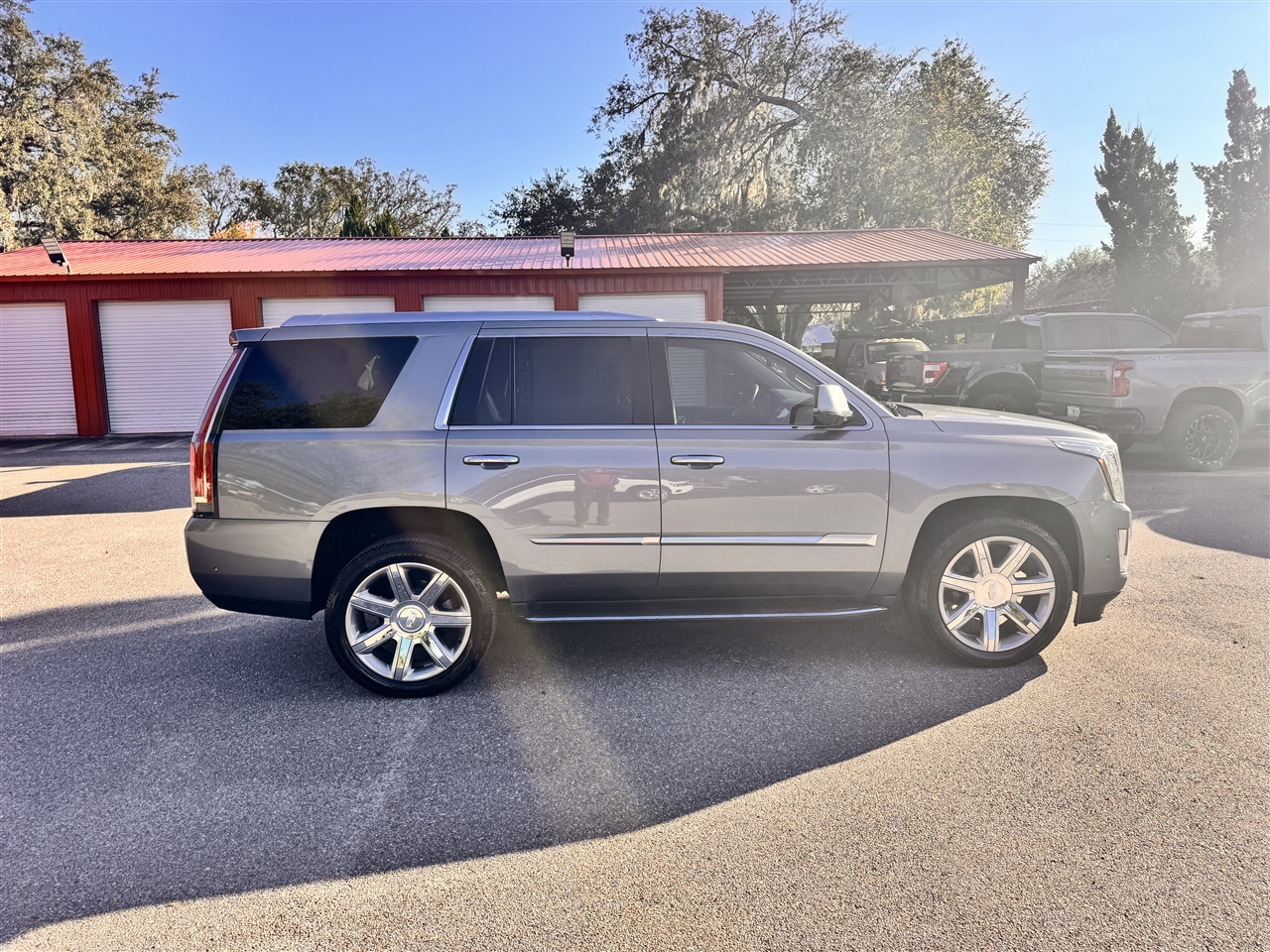 Cadillac Escalade Luxury 2WD 2018 Cadillac Escalade Luxury 2WD 2018