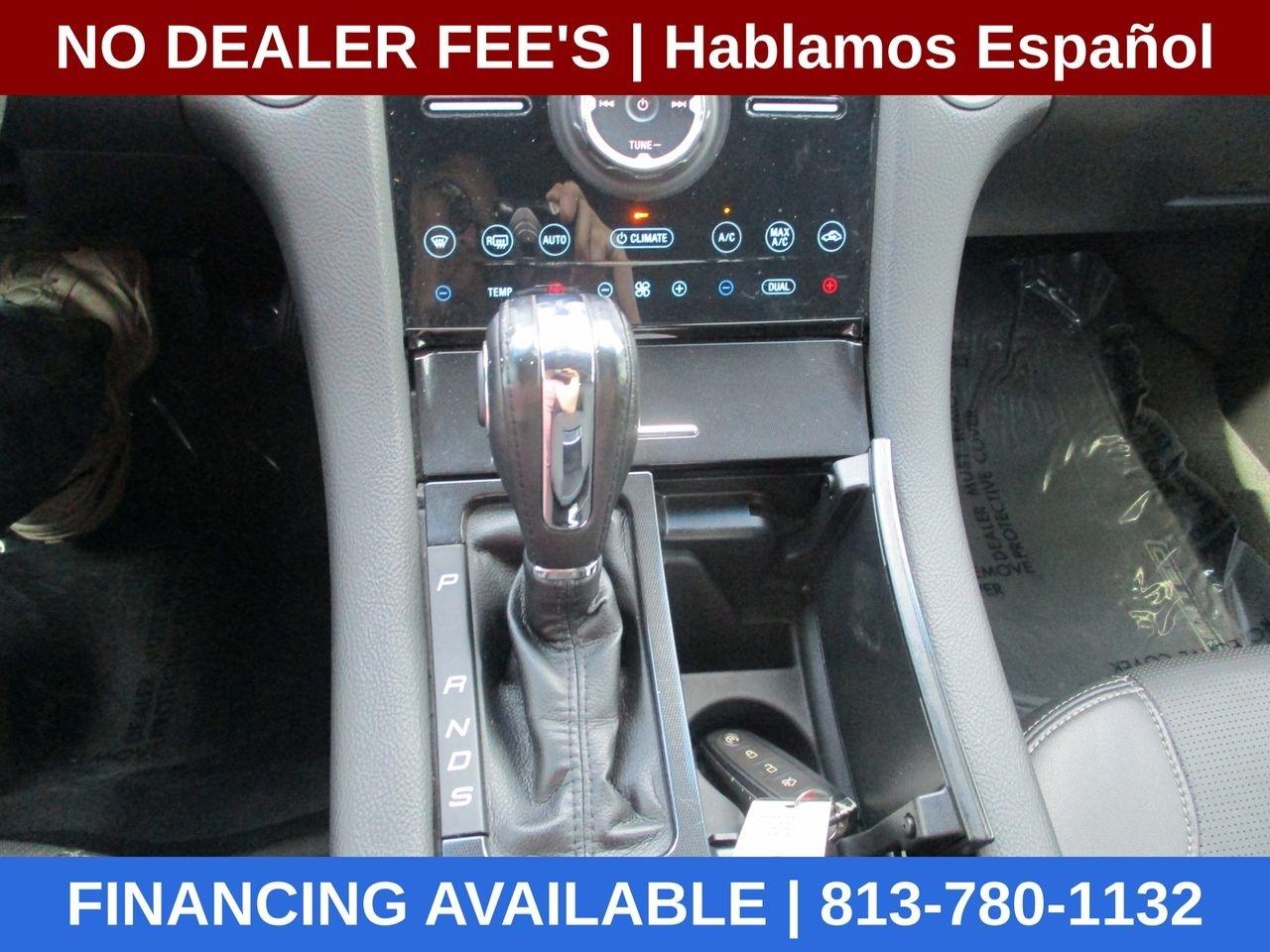 Ford Taurus Limited FWD 2019