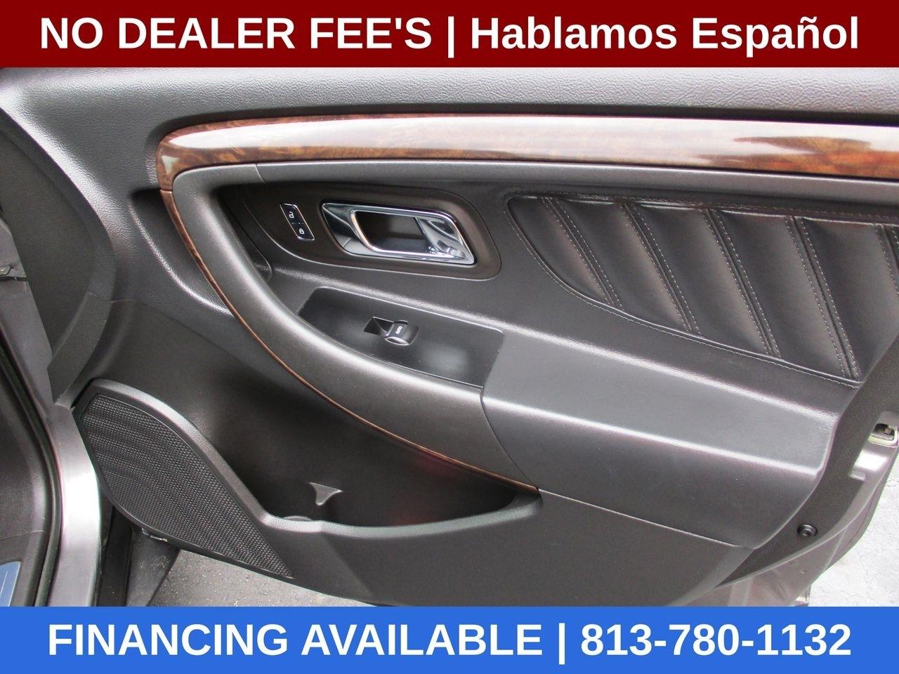 Ford Taurus Limited FWD 2014