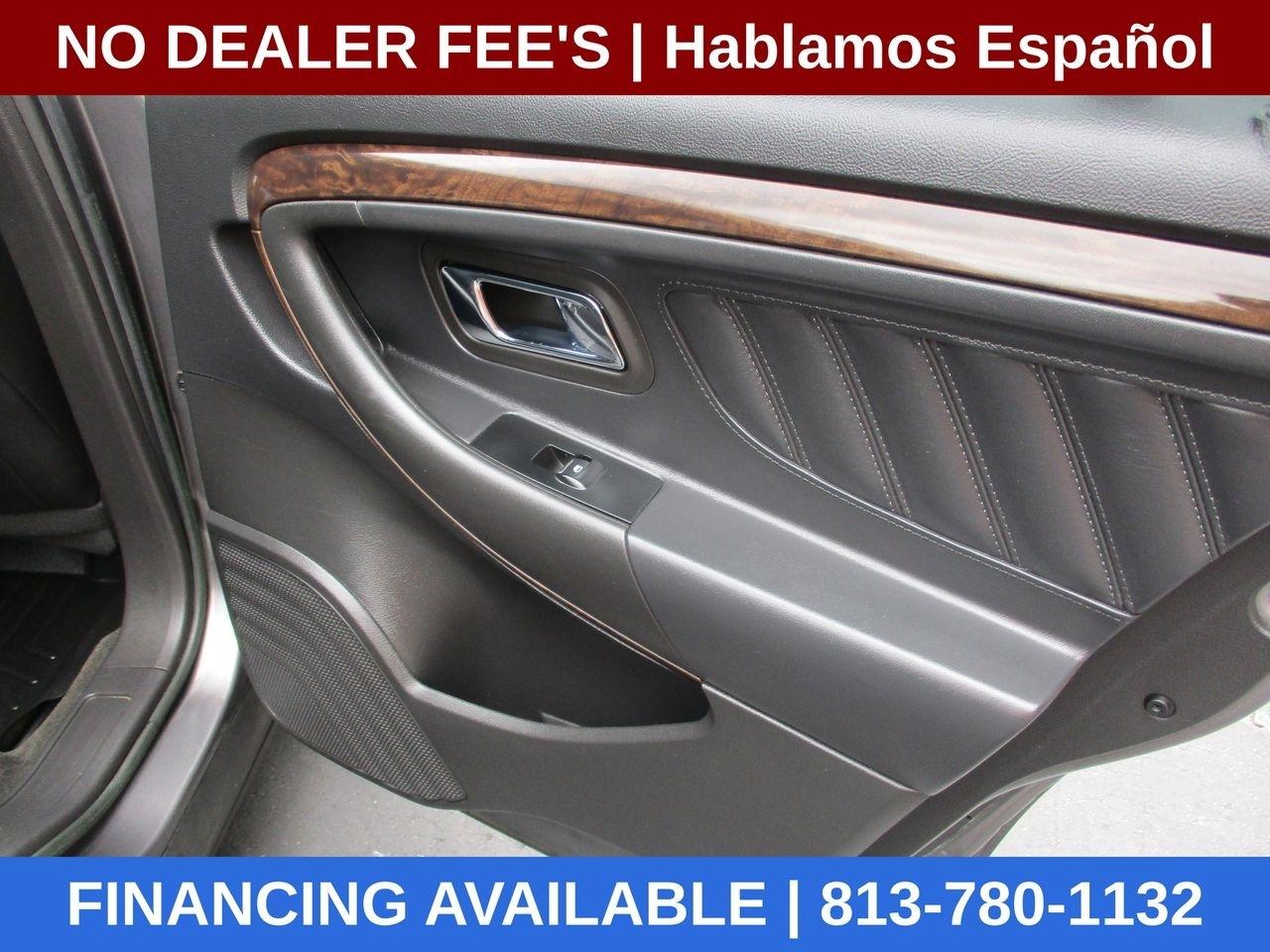 Ford Taurus Limited FWD 2014