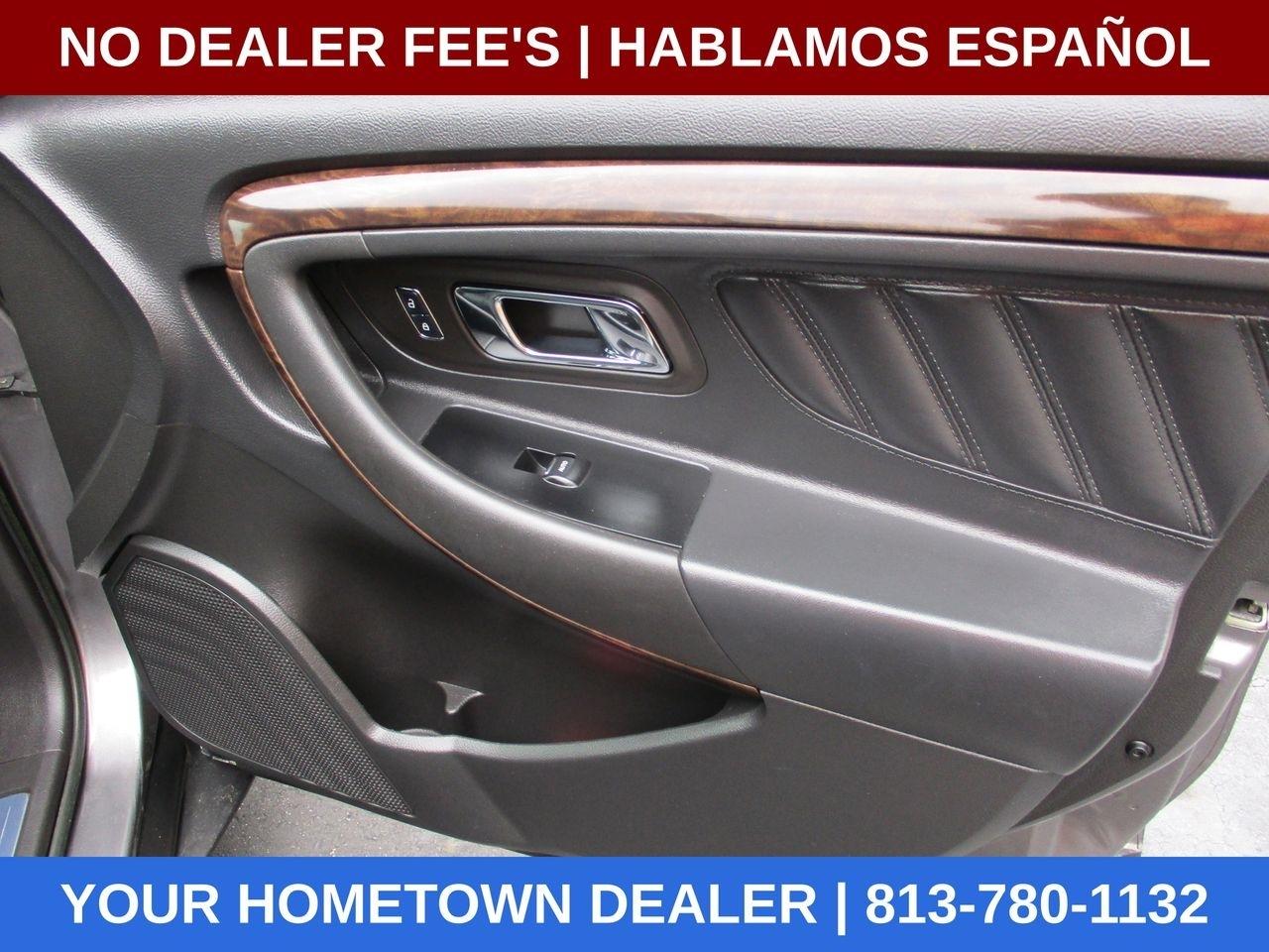 Ford Taurus Limited FWD 2014