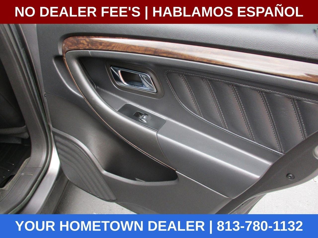 Ford Taurus Limited FWD 2014